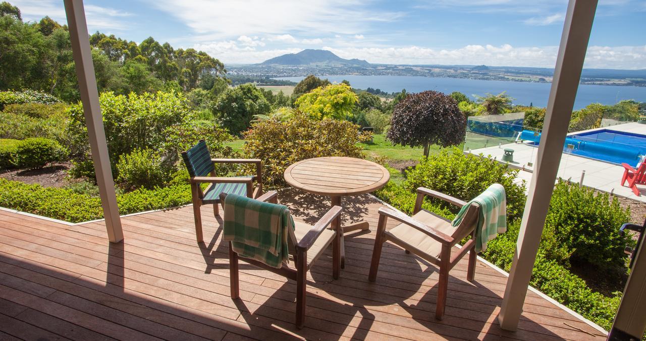 Te Moenga Lodge Taupomeer Buitenkant foto