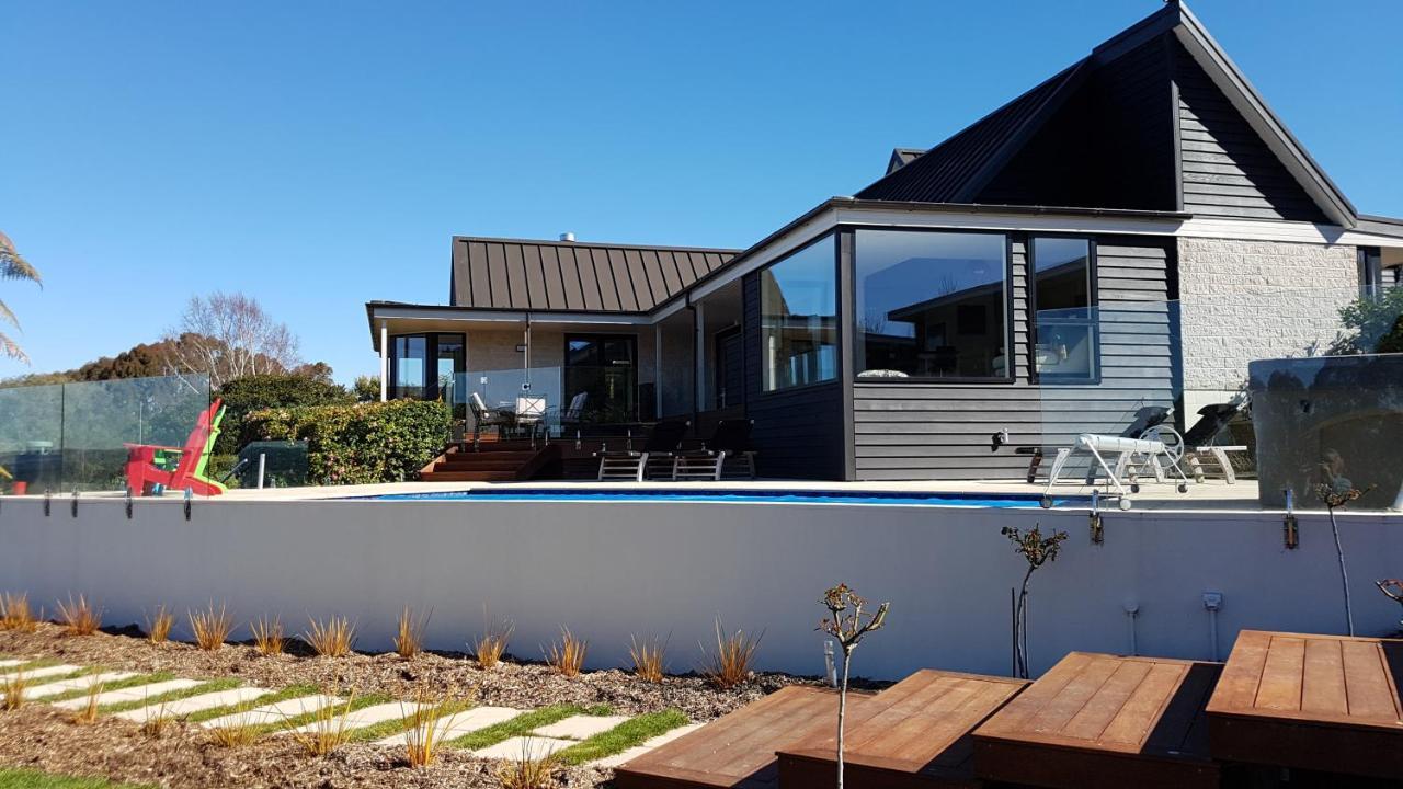 Te Moenga Lodge Taupomeer Buitenkant foto